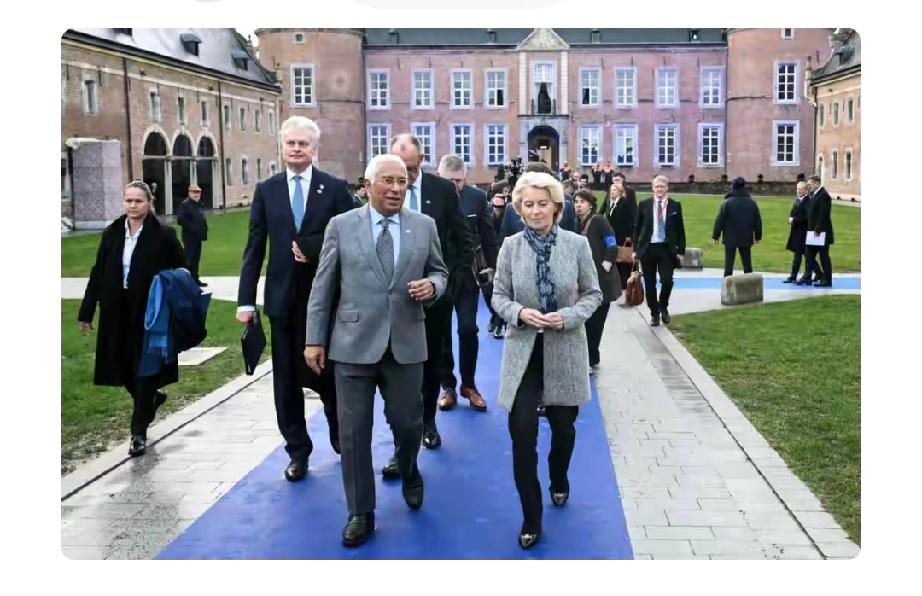 外媒报道欧洲为对付中美开紧急峰会，结果一团糟。欧盟找了个城堡开会，想营造谈大事的