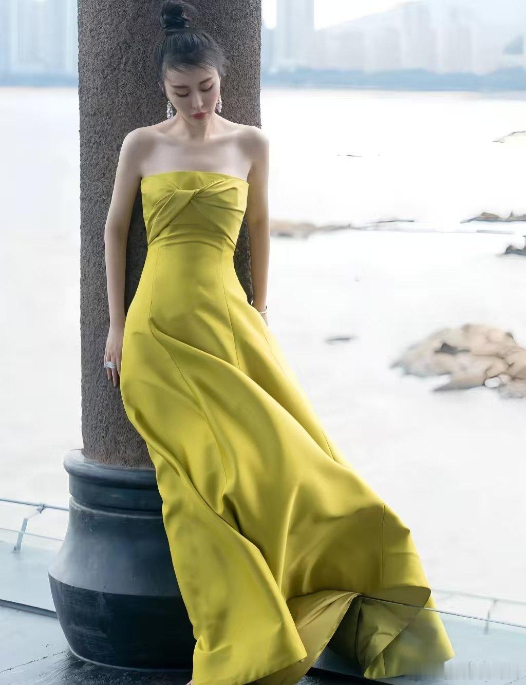 野蛮生长的野草远比温室公主更动人！田朴珺不要天降好运，只求拼出来的安全感，姿态未