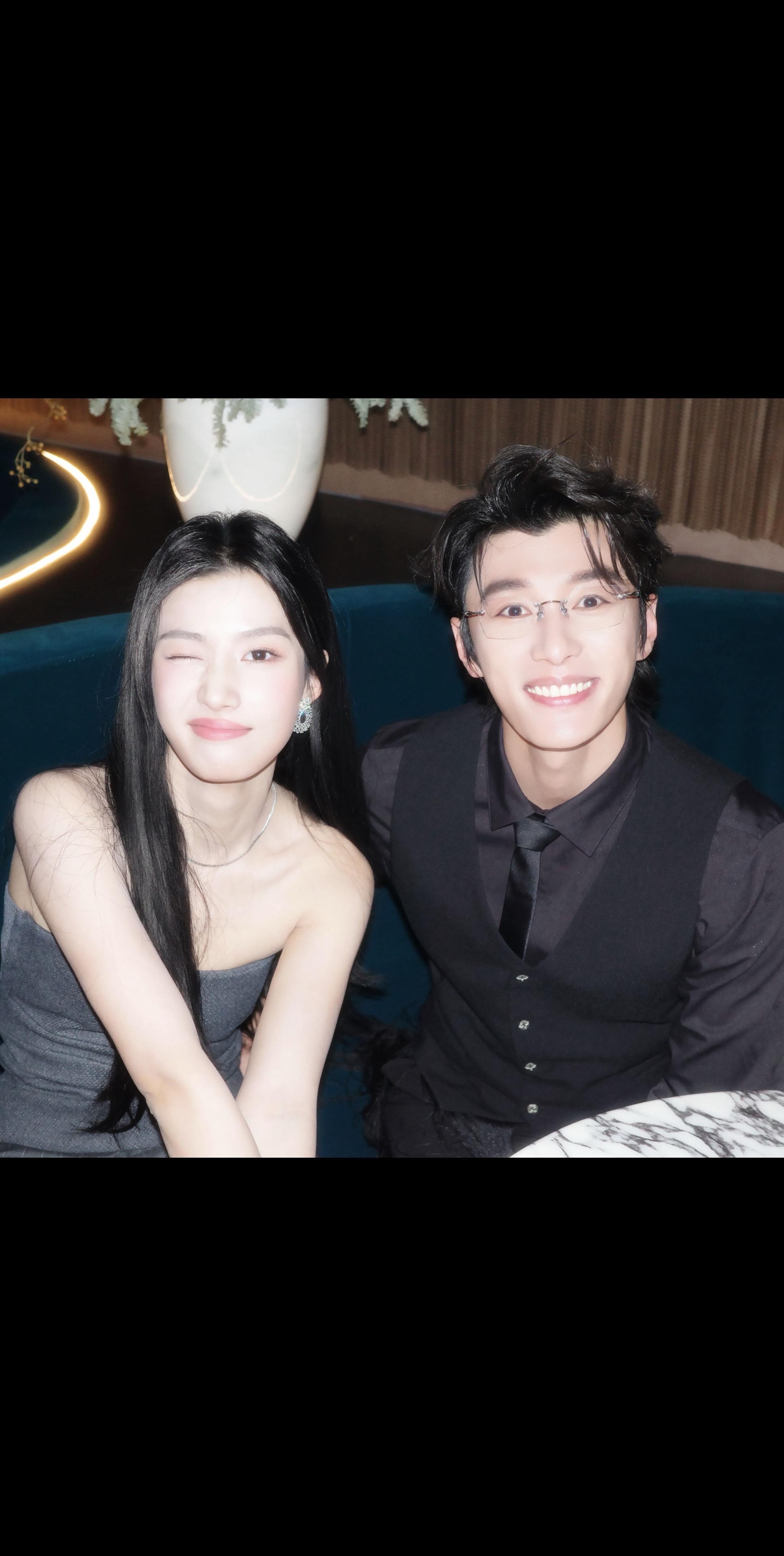 同框 绝配 情侣拍照姿势 卢昱晓 代旭