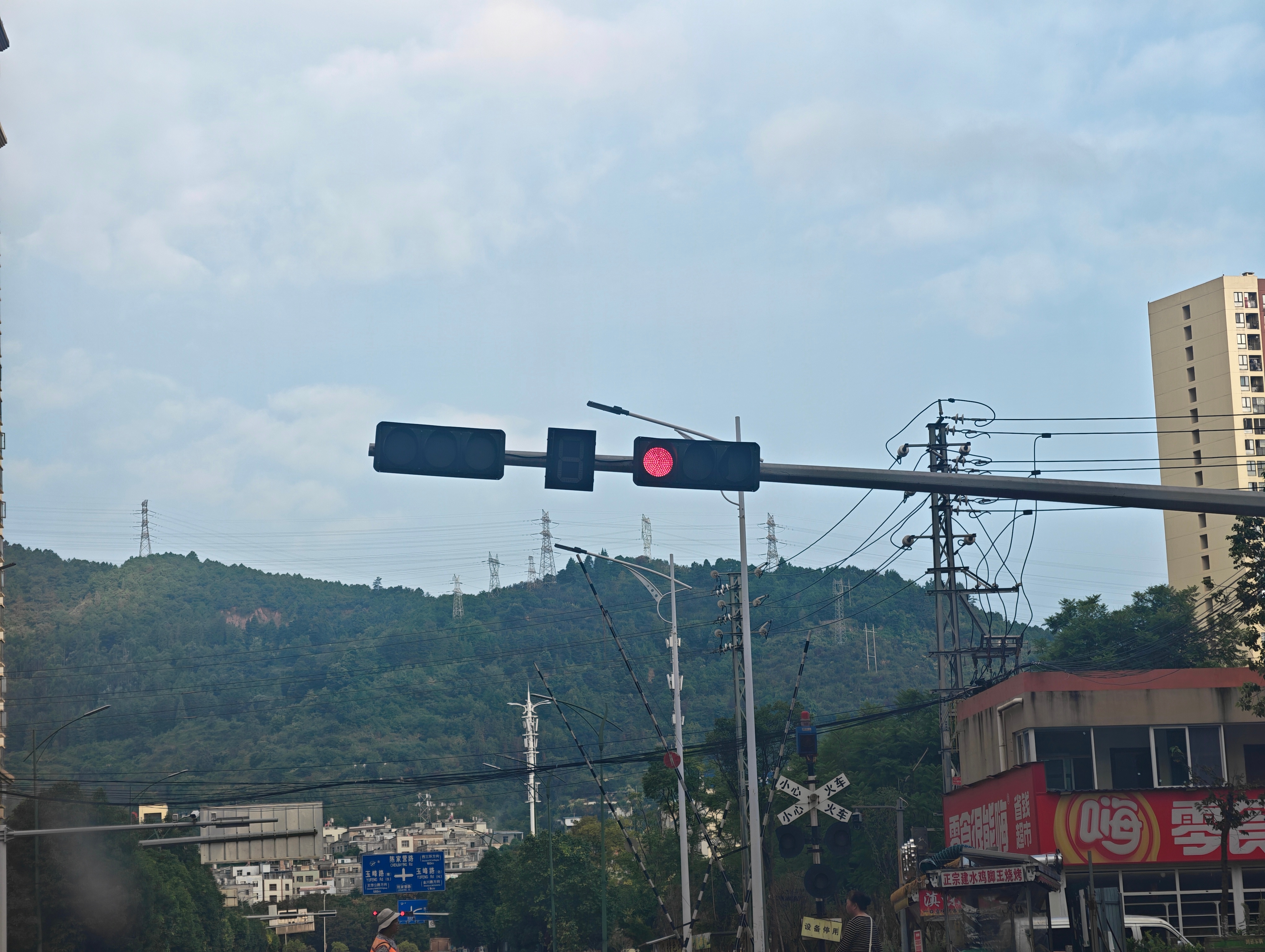 早呀，同学们[心] ​​​