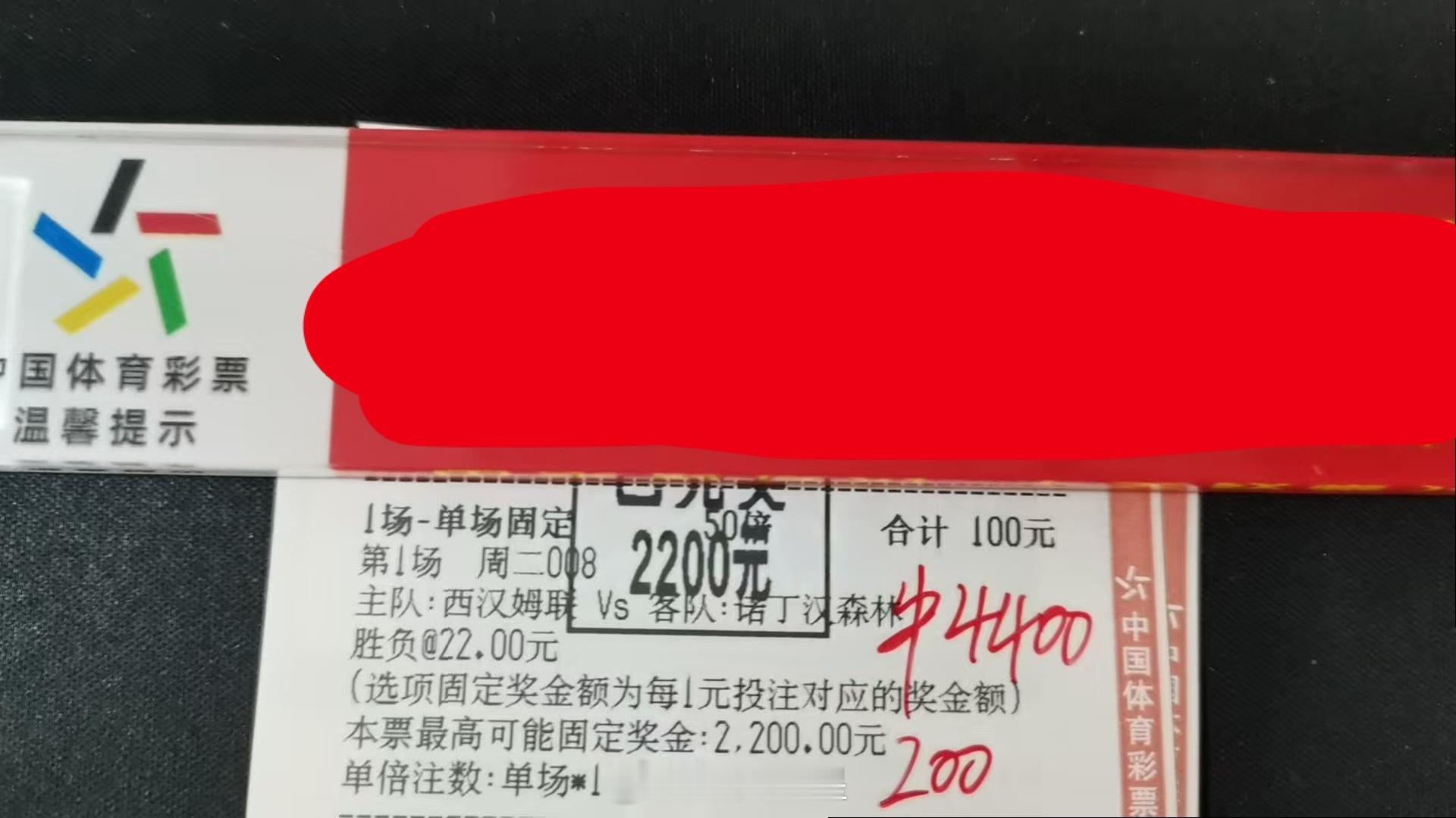 世界或许不够完美，但你的温暖足以让它变得更可爱。 