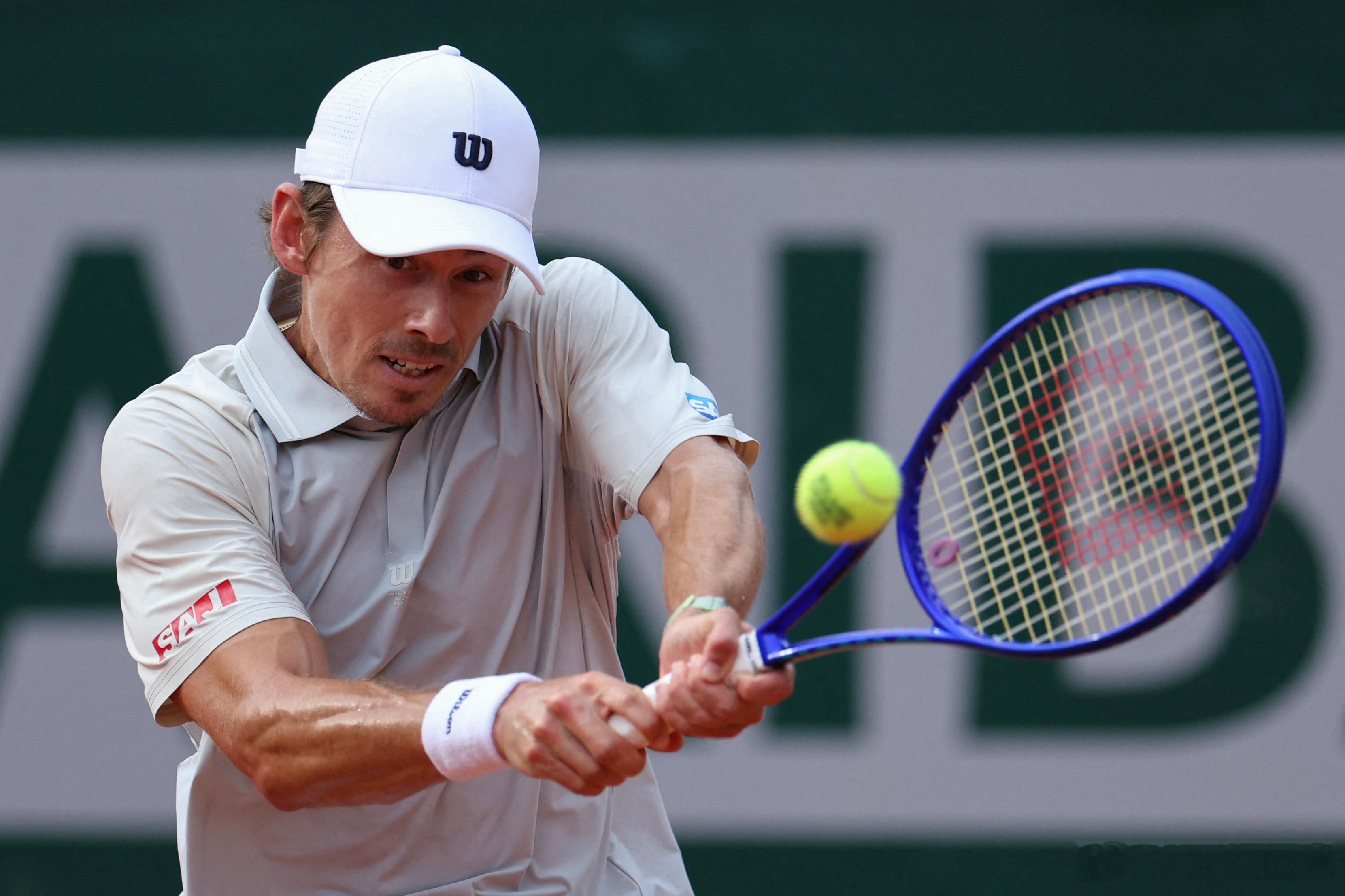 两站ATP250 赛事周三完整赛果⬇️斯海尔托亨博斯：格里科斯普 6-2 6-7