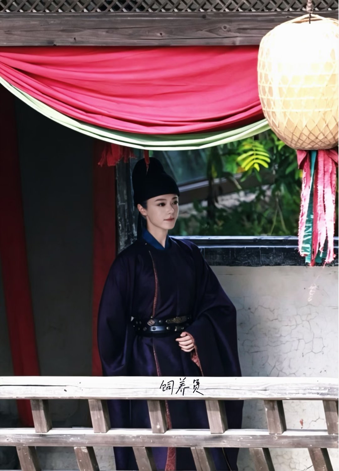 赵今麦女扮男装造型路透 好帅的听雨