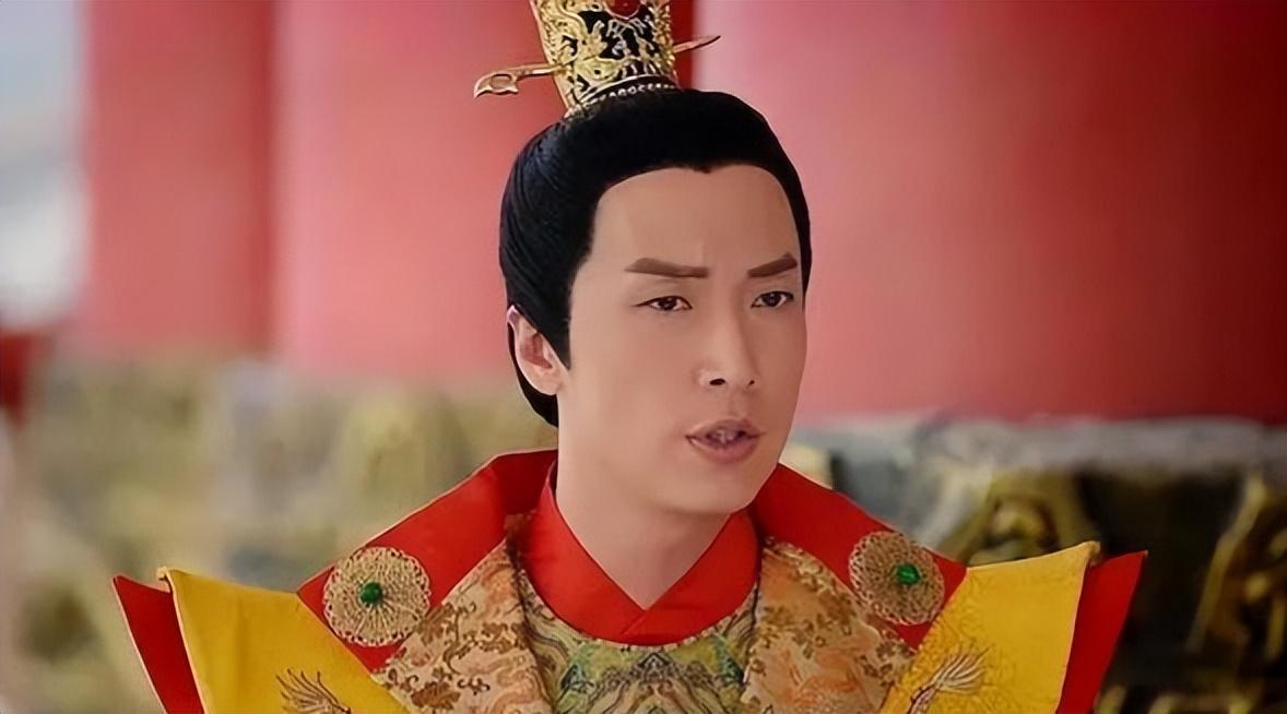 皇帝要管那么多人，他能记住底下的臣子都是谁吗？出过什么纰漏？
唐玄宗在开元八年任
