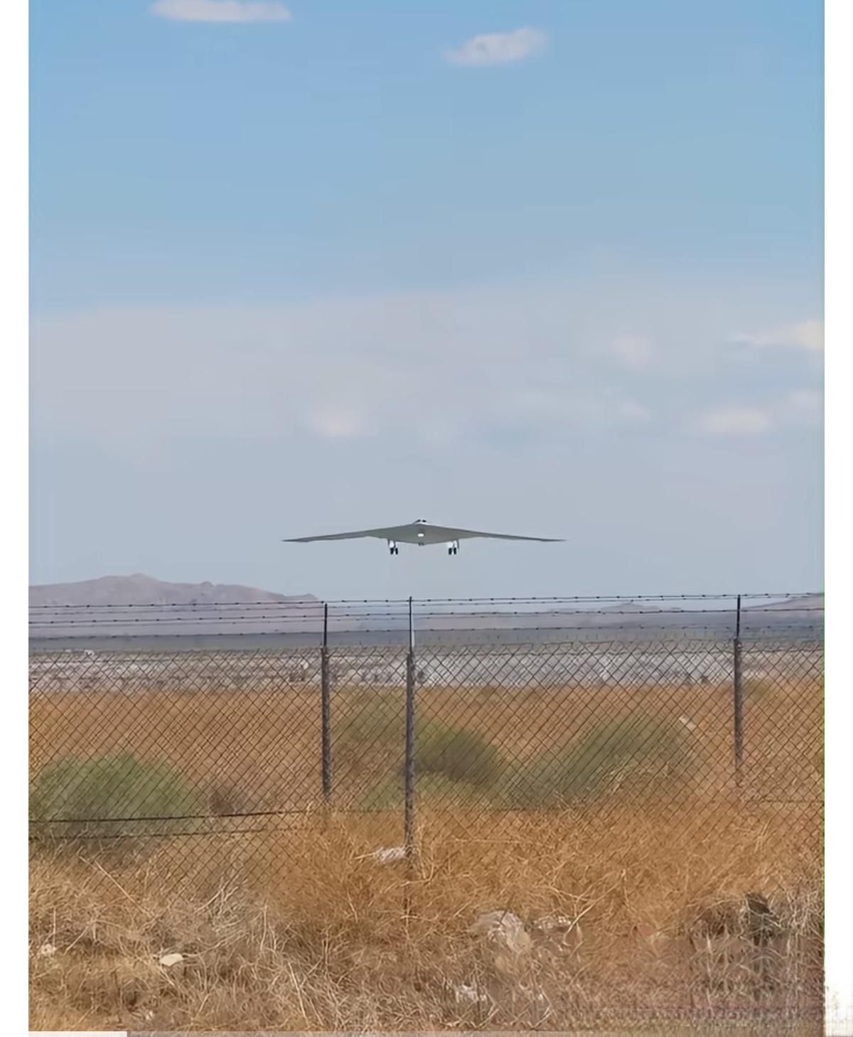 今天早些时候，美国空军 B-21 战略轰炸机在加利福尼亚州爱德华兹空军基地起飞进