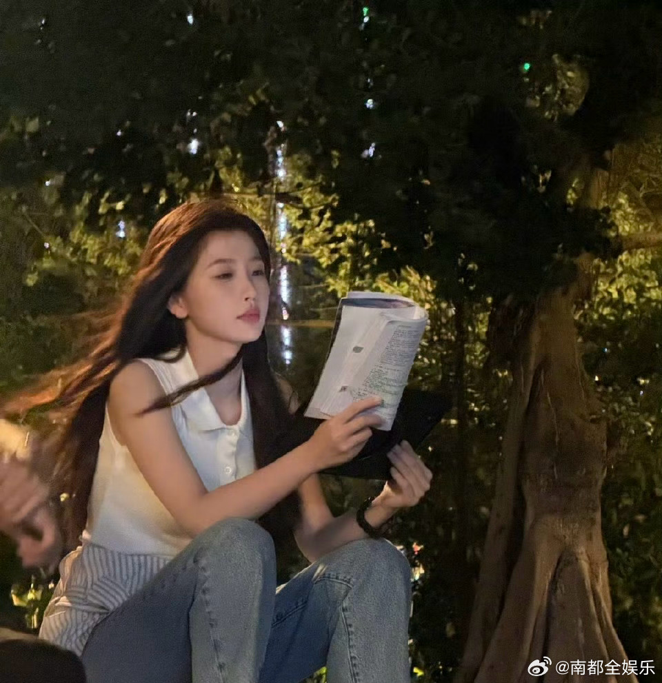华策回应与虞书欣解约今日，华策回应与虞书欣解约：“华策与虞书欣合约到期，已于24