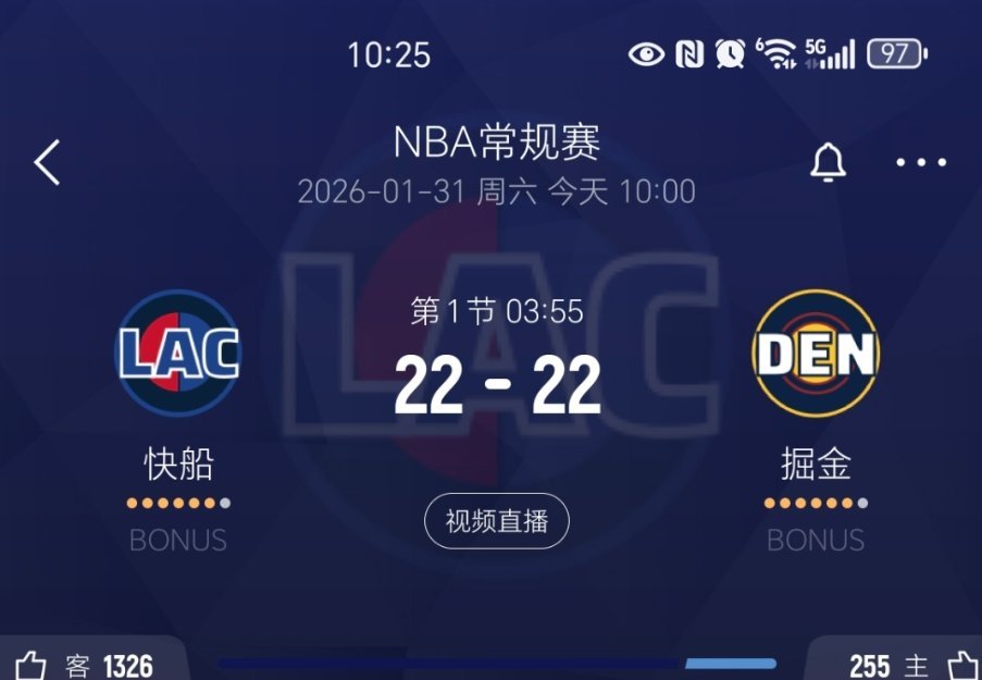 小卡反击暴扣！！！！防守拉起来了！！快船vs掘金