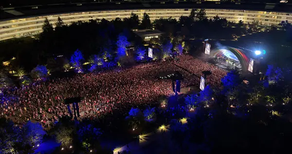 蘋果創始期元老仍有1人在職 由喬布斯招入當時僅14歲