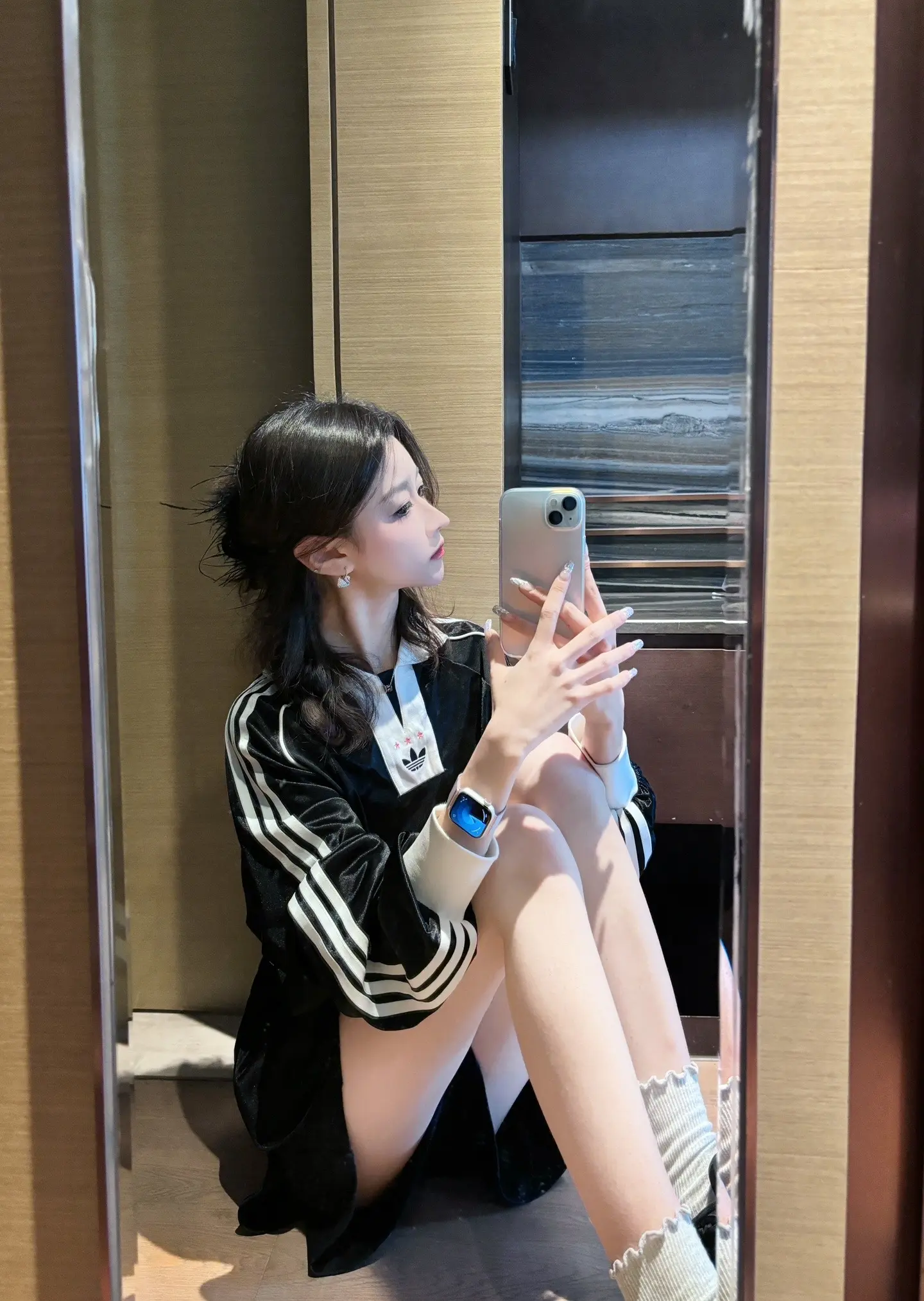 你让爱一点一滴 汇成河