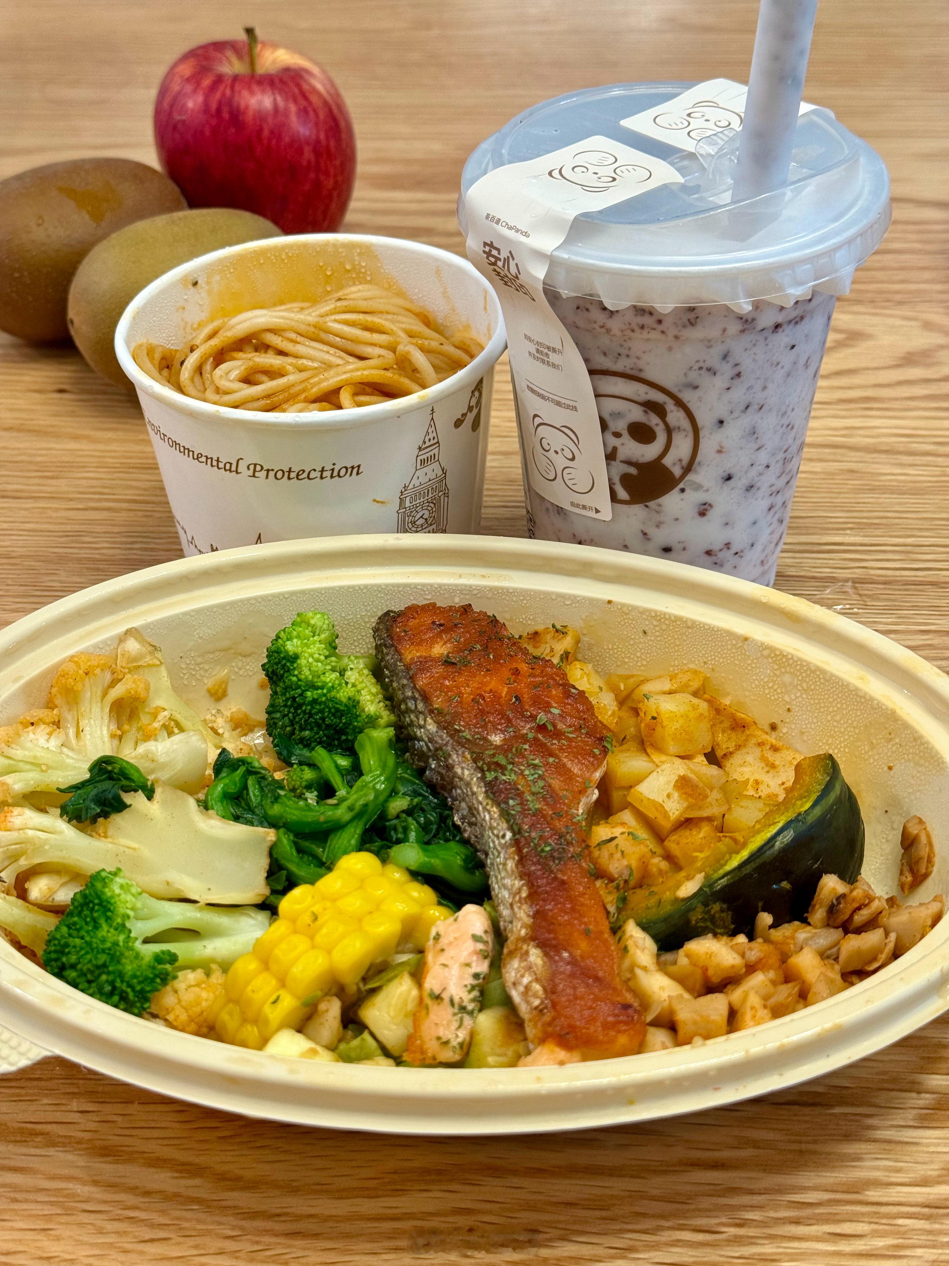 大雨天 一人食 