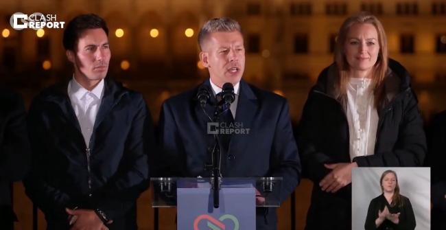 匈牙利新当选总理彼得·马扎尔发表胜选演讲时说：“我们将重振维谢格拉德集团（V4）