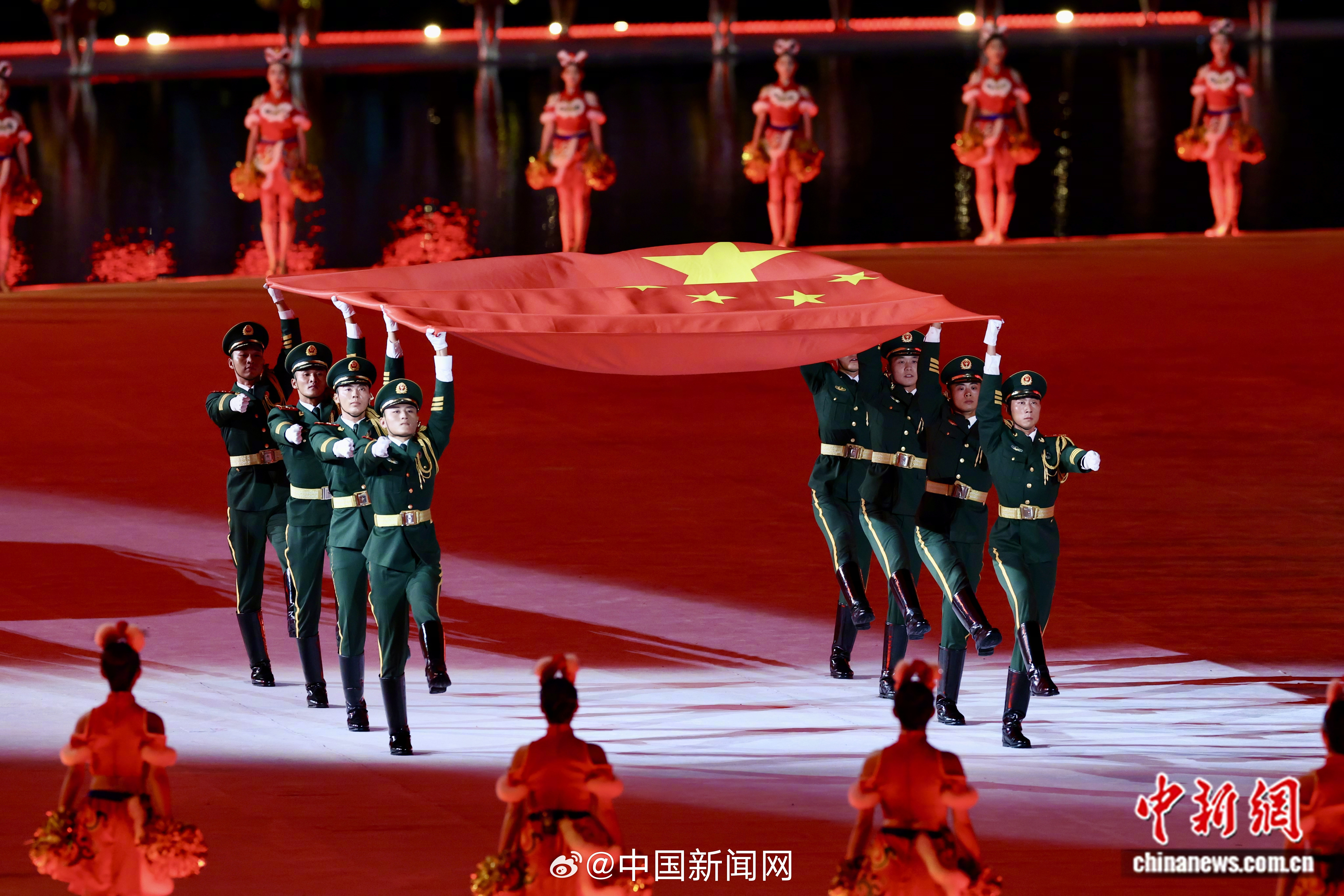 【全运会开幕式高清大图太震撼了[哇]】高清大图回顾全运会开幕式 今晚全运会开幕式