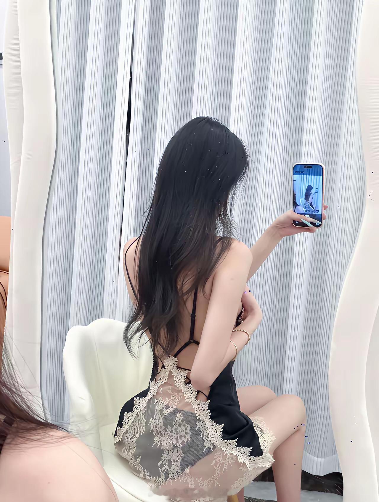全身上下都看完了， 唯独手机不能看！ 