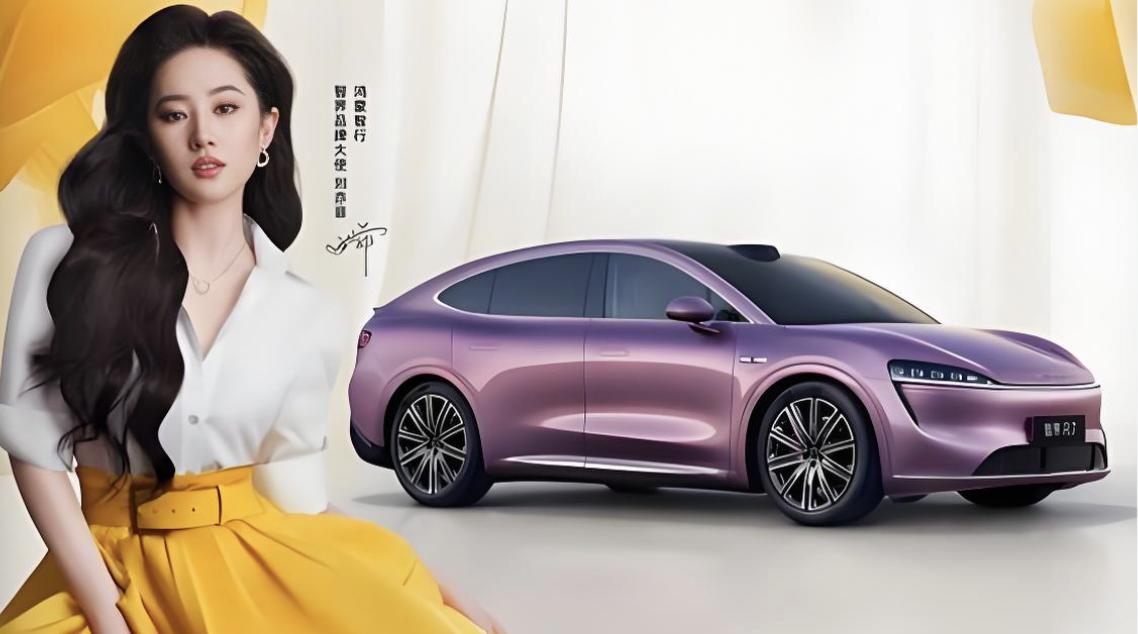 继正式官宣刘亦菲成为智界代言人后，华为又正式官宣杨幂担任享界品牌代言人。从代言人