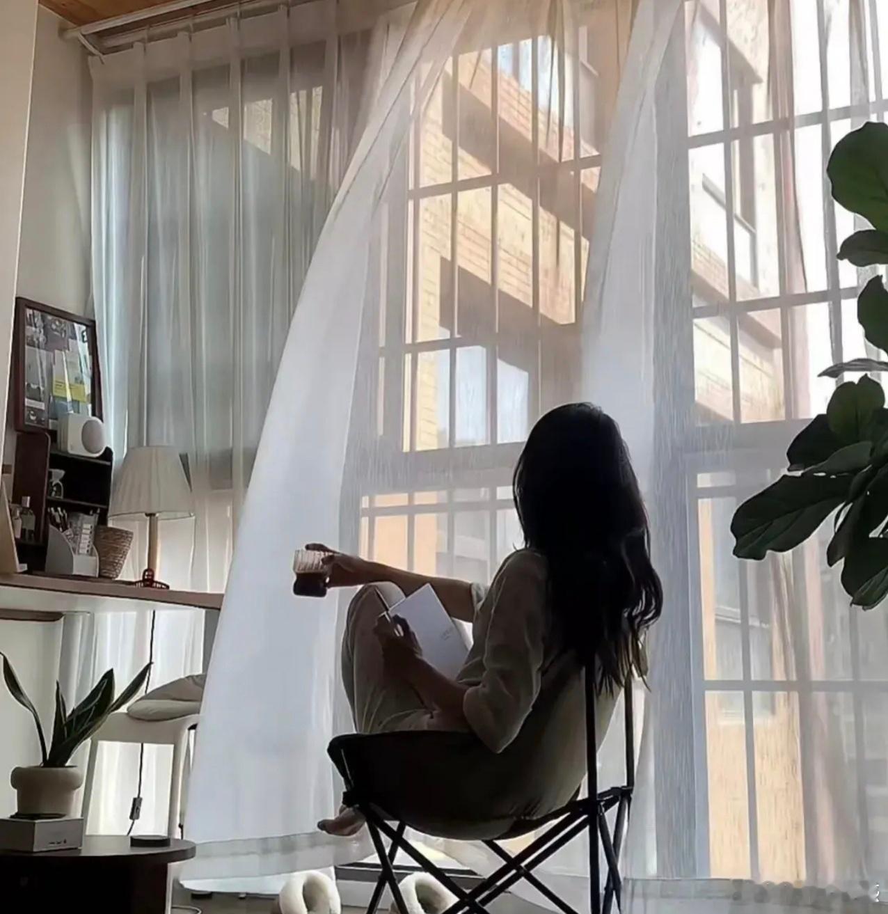 每到周末总是心情特好情感周末时光总是让人心情愉悦，告别了忙碌的工作日，迎来了属于