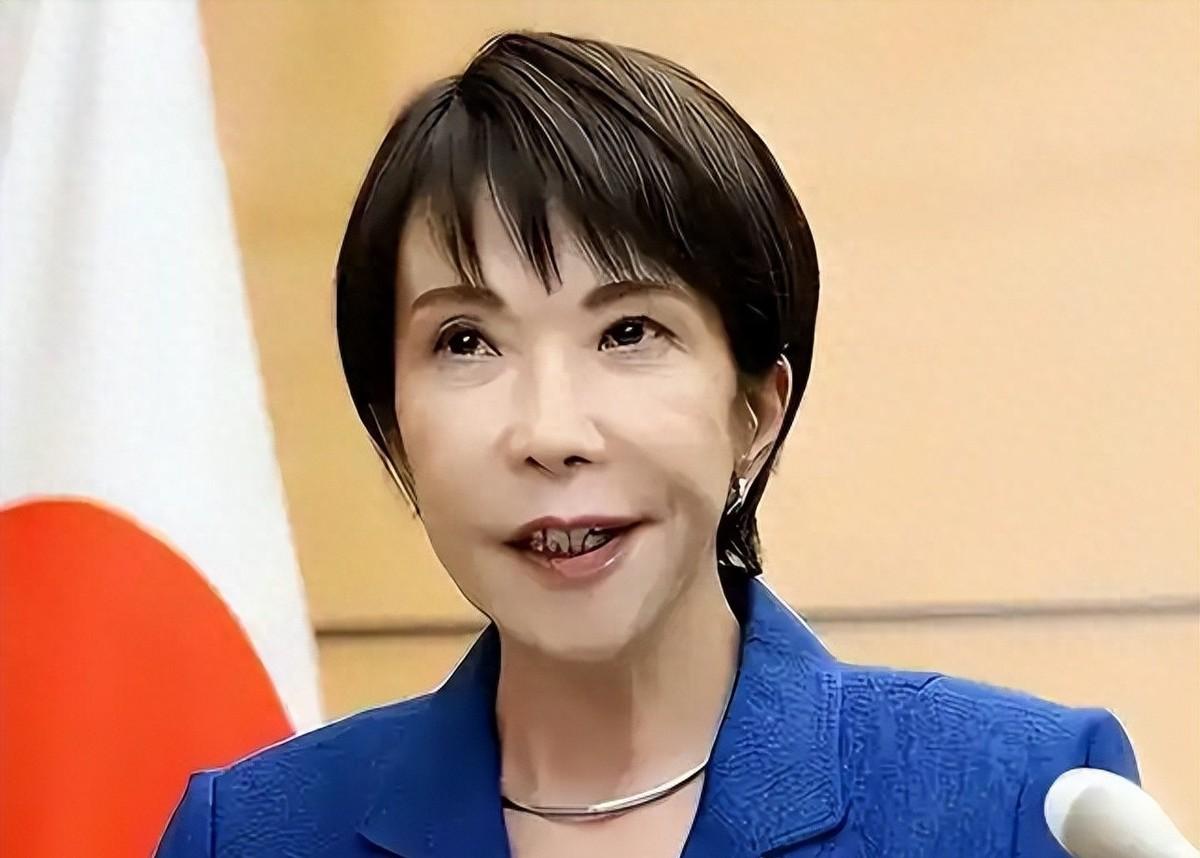 改口，日本扛不住！根据共同社的最新报道，高市日前在广岛和平纪念仪式上致辞，公开宣
