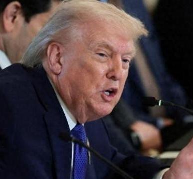 特朗普突然摊牌了！美国众议院高票通过法案，要把中国踢出G20和国际清算银行。但这