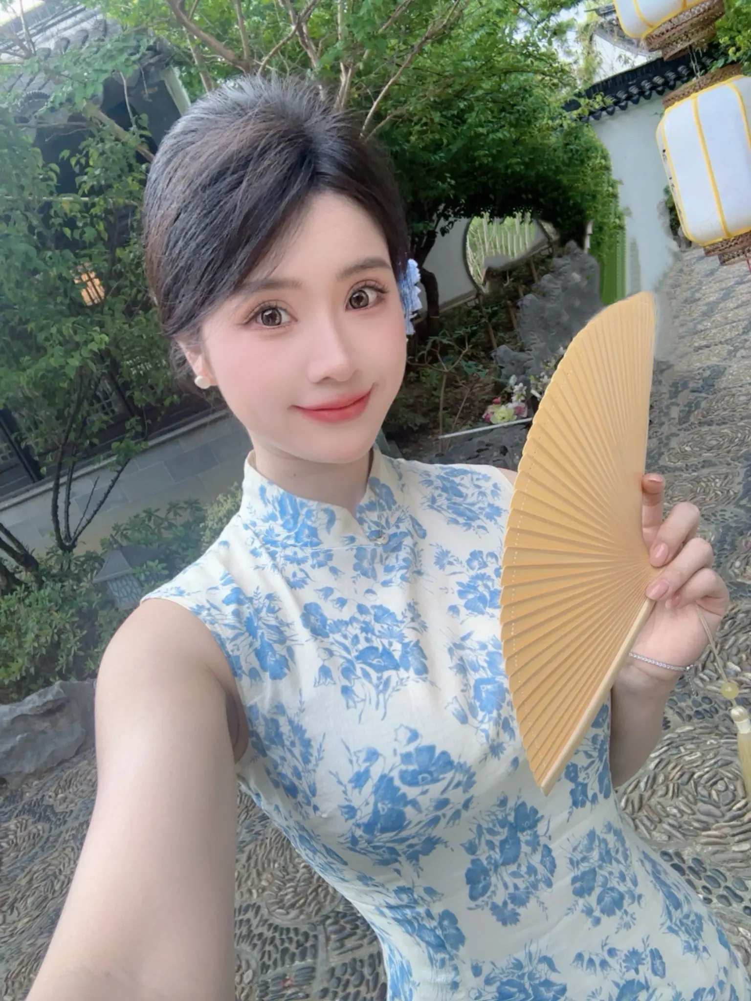 旗袍美人 园林旗袍照 中式园林 旗袍日常穿搭 私教