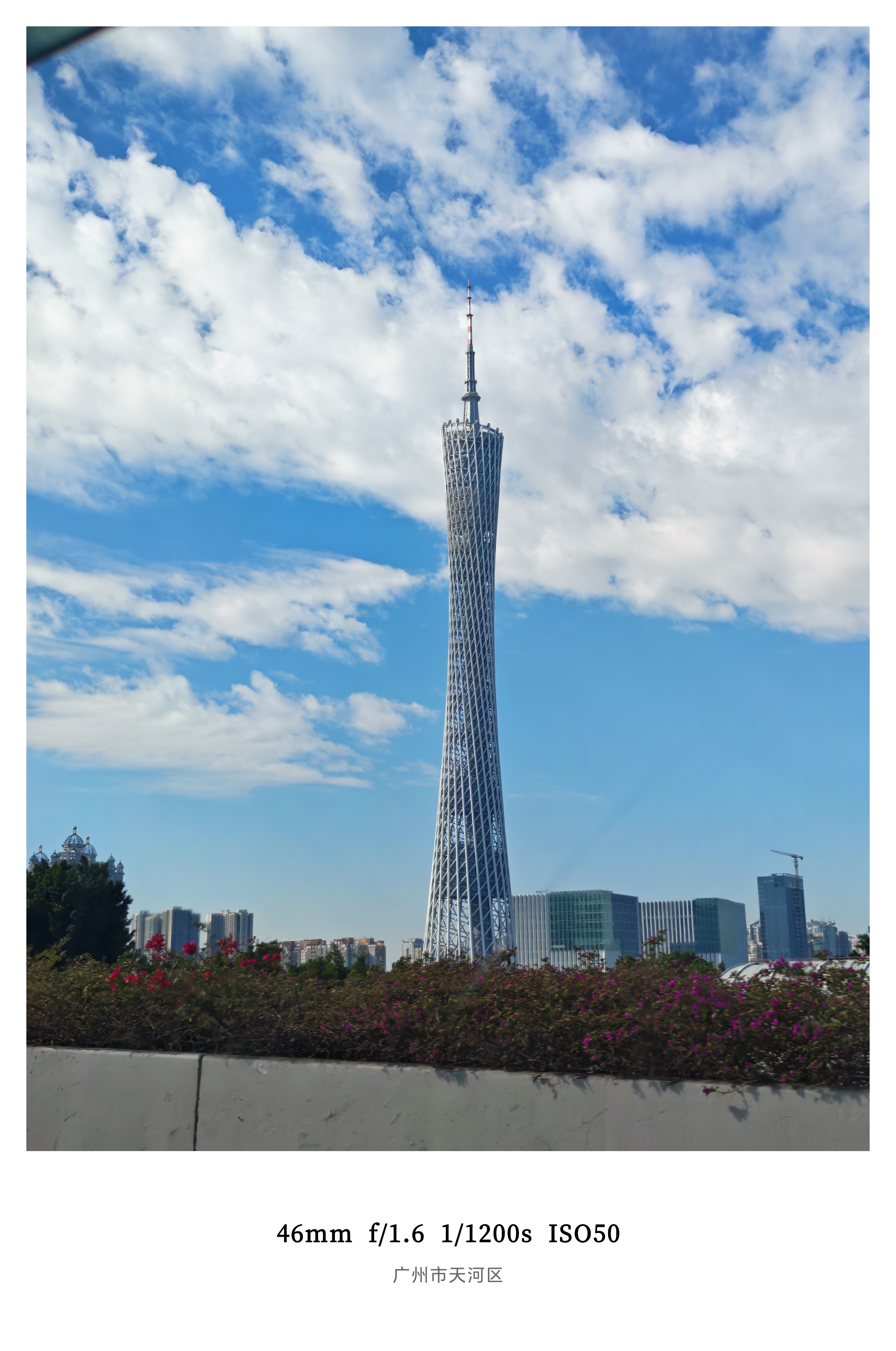 忙完车展这几天突然觉得有点空虚明明21号那天被折磨得要死要活今天居然开始怀念那种