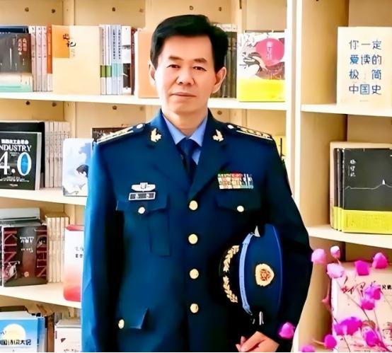 一旦中美打起来，中国沿海被炸了咋办？戴旭上校给我们吃了颗定心丸，要是中美两国开战