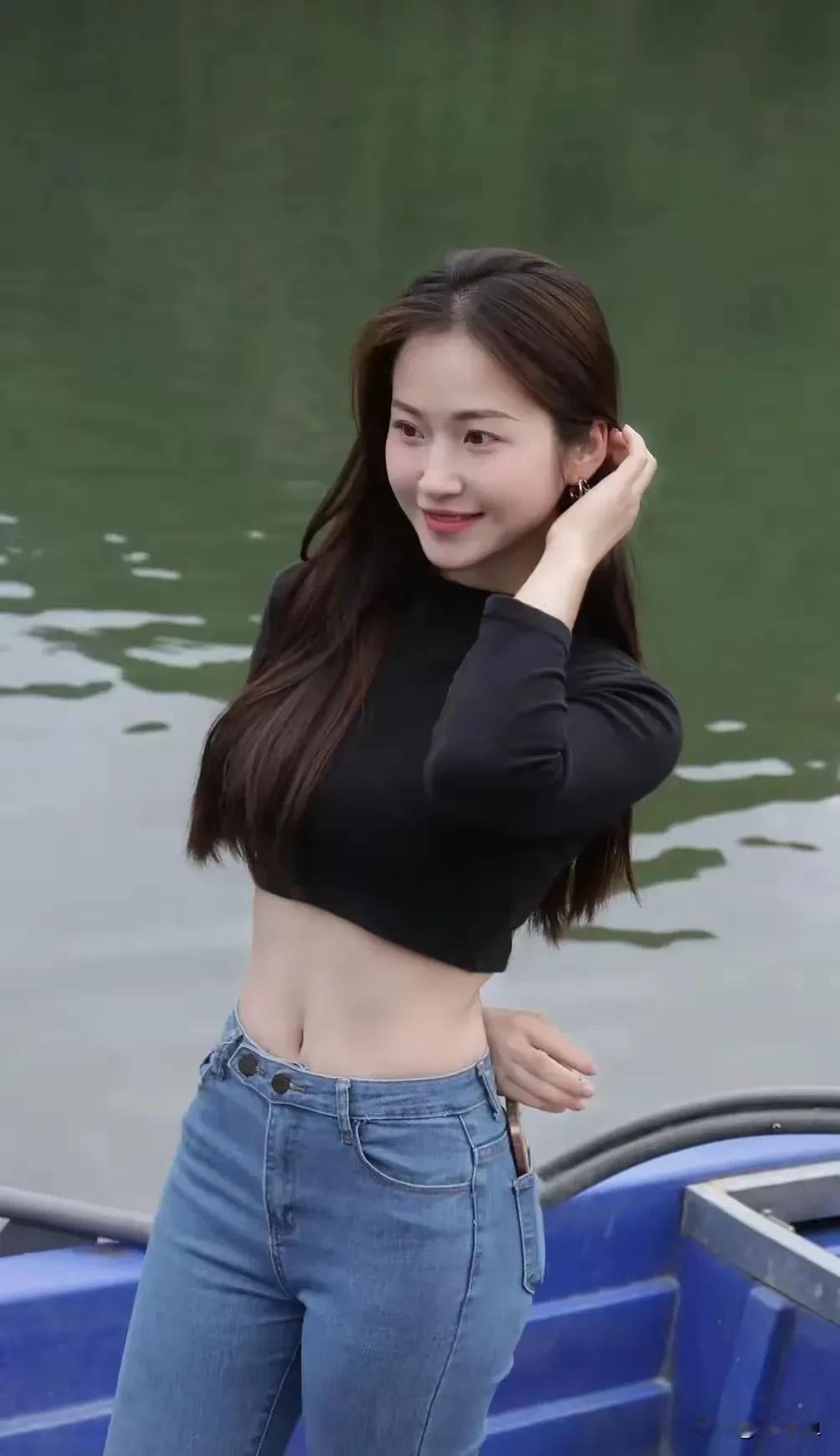 #谈谈身材美#没意思😐