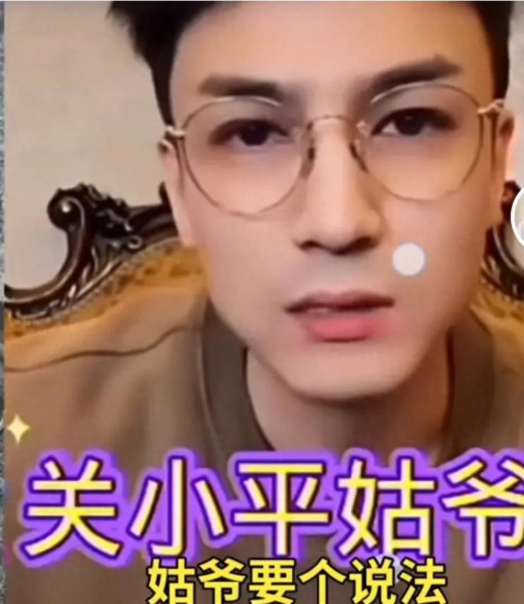 看来，王小利的儿子王亮，这次真的要去蹲监狱了 [吃瓜群众][吃瓜群众]

王亮属