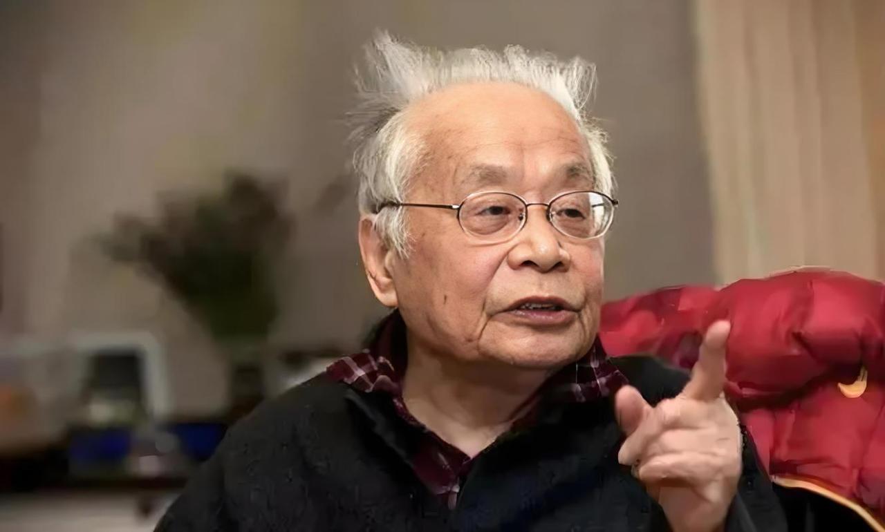 何院士发文力挺蒋方舟、贾浅浅，称硕士论文抄袭是常见问题不必大惊小怪

近日，中国