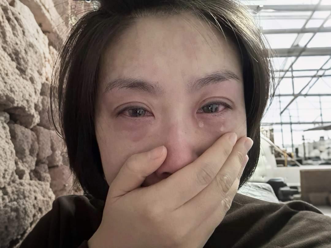 “每天都盼着儿子滚蛋！”14岁男孩妈妈的控诉，撕开家庭和睦的假象。

作为一个孩