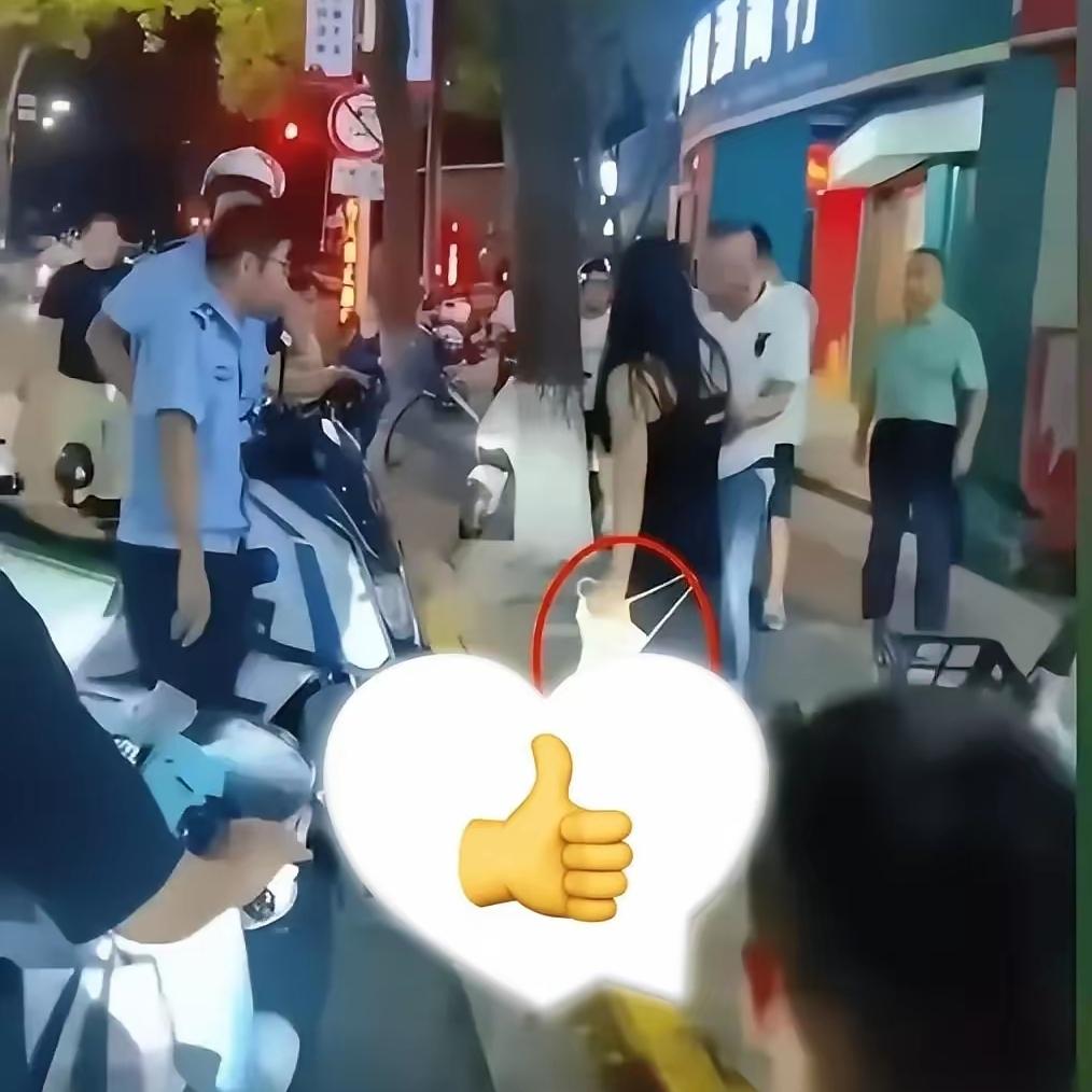 从天而降一条内裤，
男子当场报警被骂小气？
真相太打脸
 
          