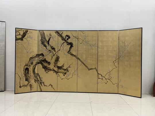 金箔梅花屏风