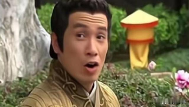 唐朝时期，他装傻38年，上朝需要人抱着，下朝需要人搀扶，皇帝临终前才明白他有多厉