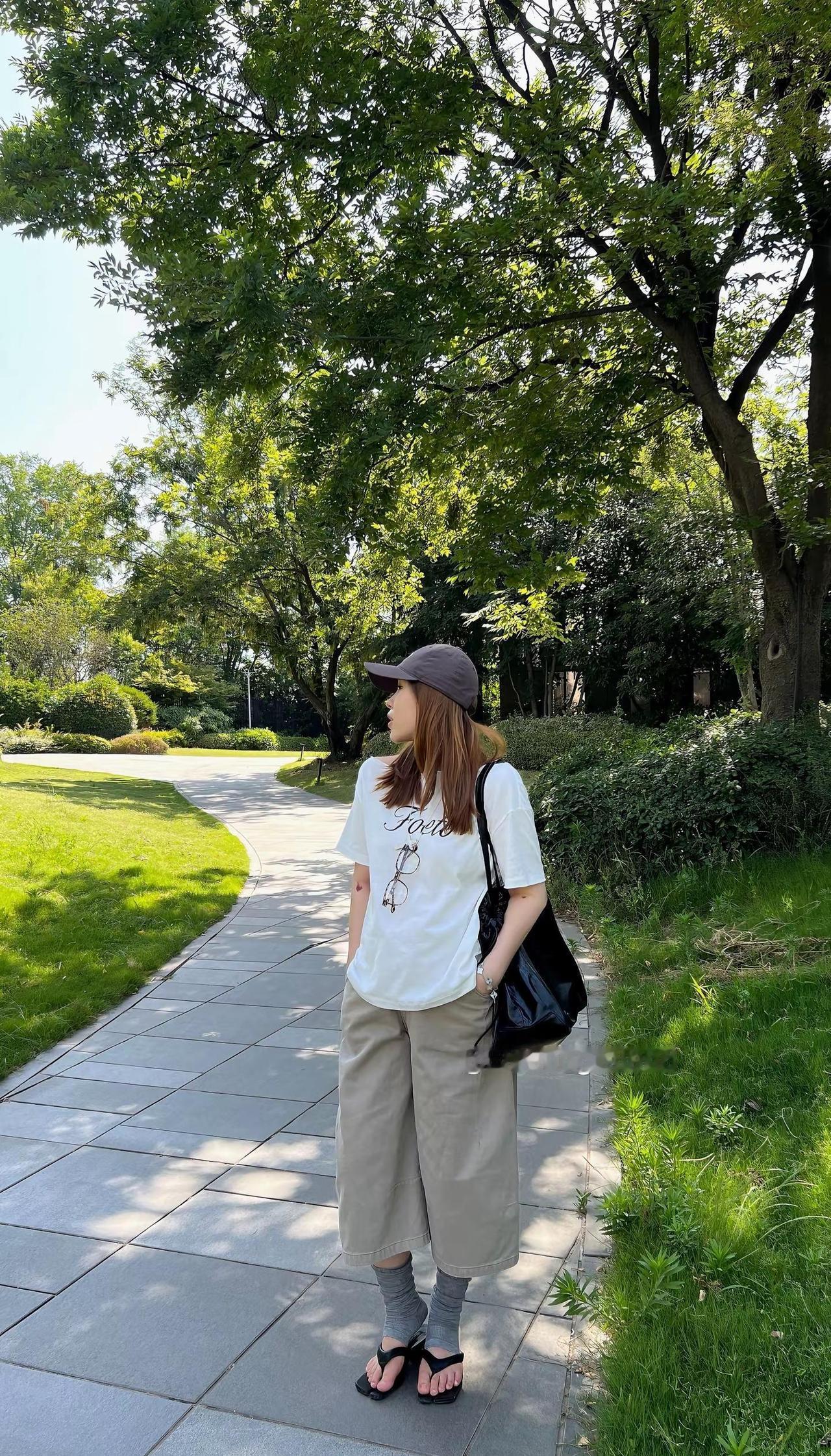 🤰🏻穿搭的松弛感这不就来啦！孕晚期 松弛感 穿搭分享 新乡服装店