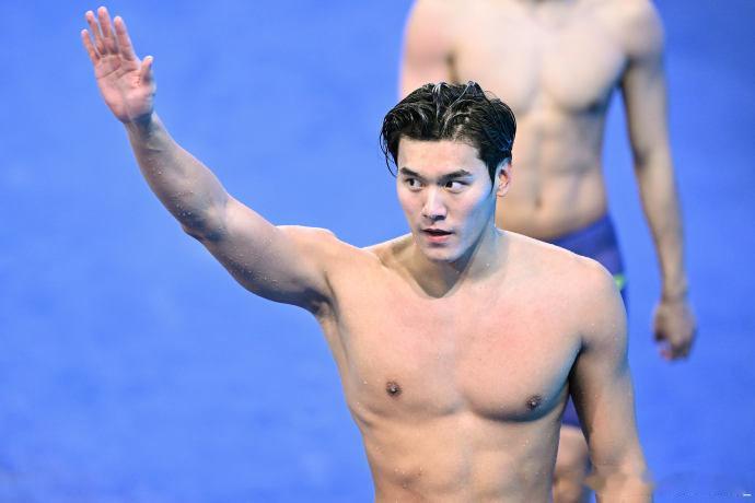 【王长浩告别2025年】12月29日，发博告别2025，“即将告别2025，在这