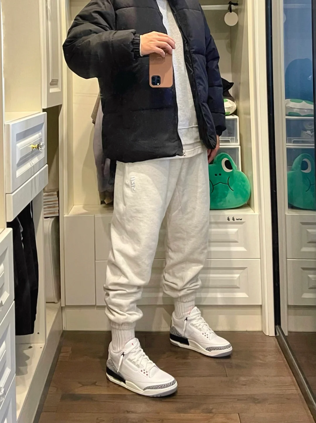 乔三白水泥｜黑白灰穿搭