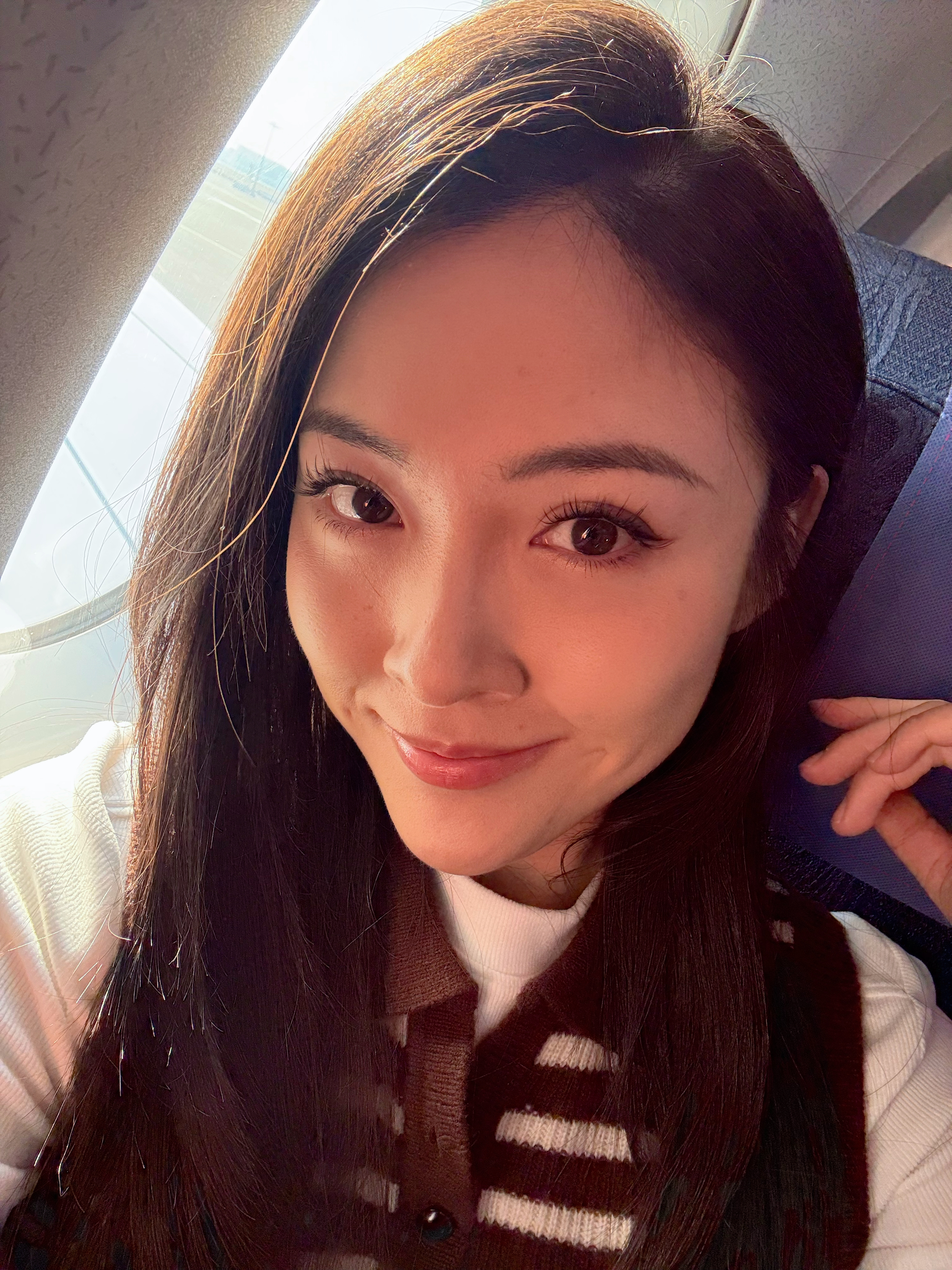 今天是最松弛的一次出差，身份证忘带，充电宝忘带，行李箱无需，下午飞沪晚上返京PS