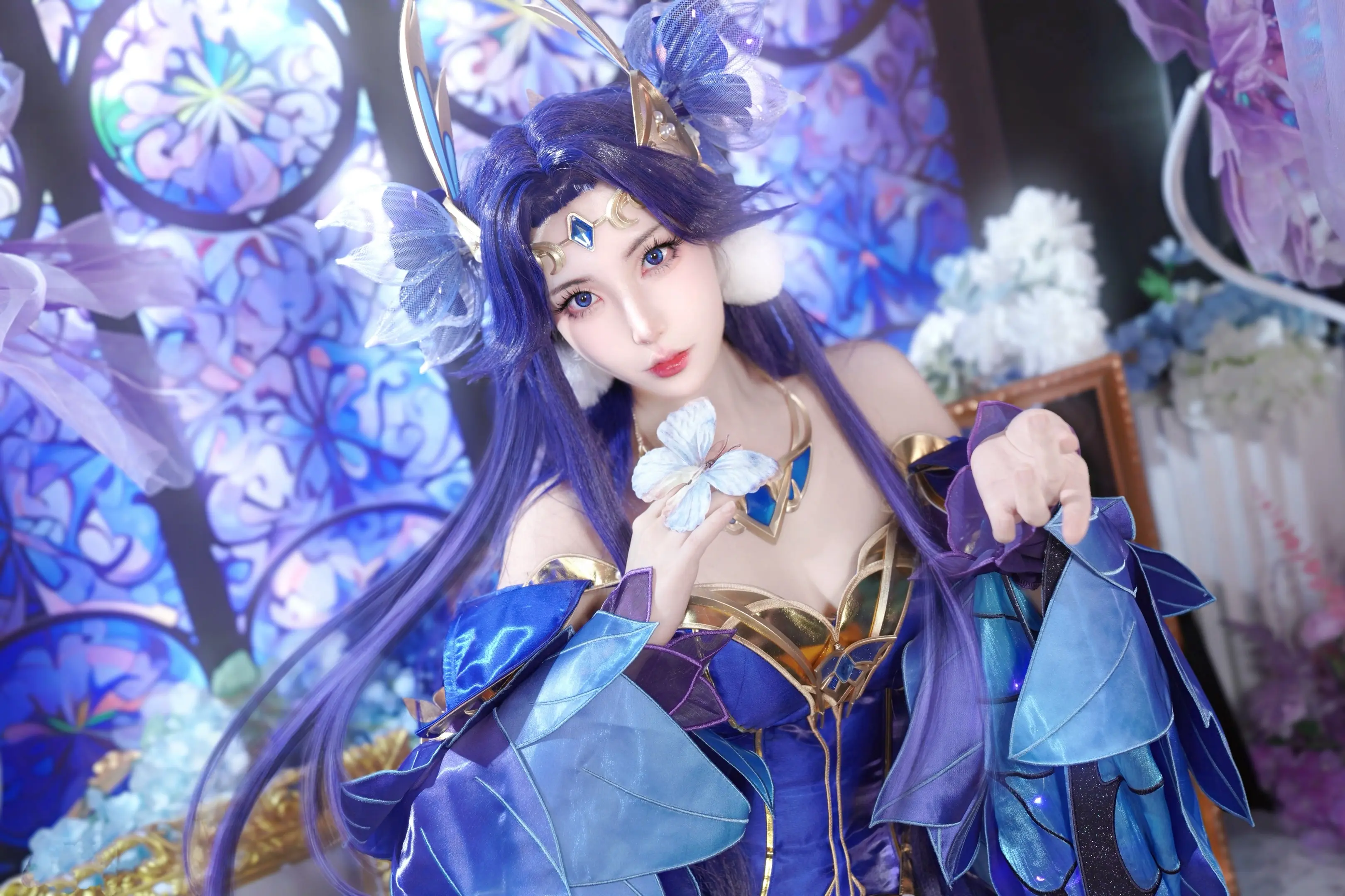 貂蝉仲夏夜之梦。 假发头饰自己捏的ʚ(◜𖥦◝ )ɞ，感谢搭子的摄影老...