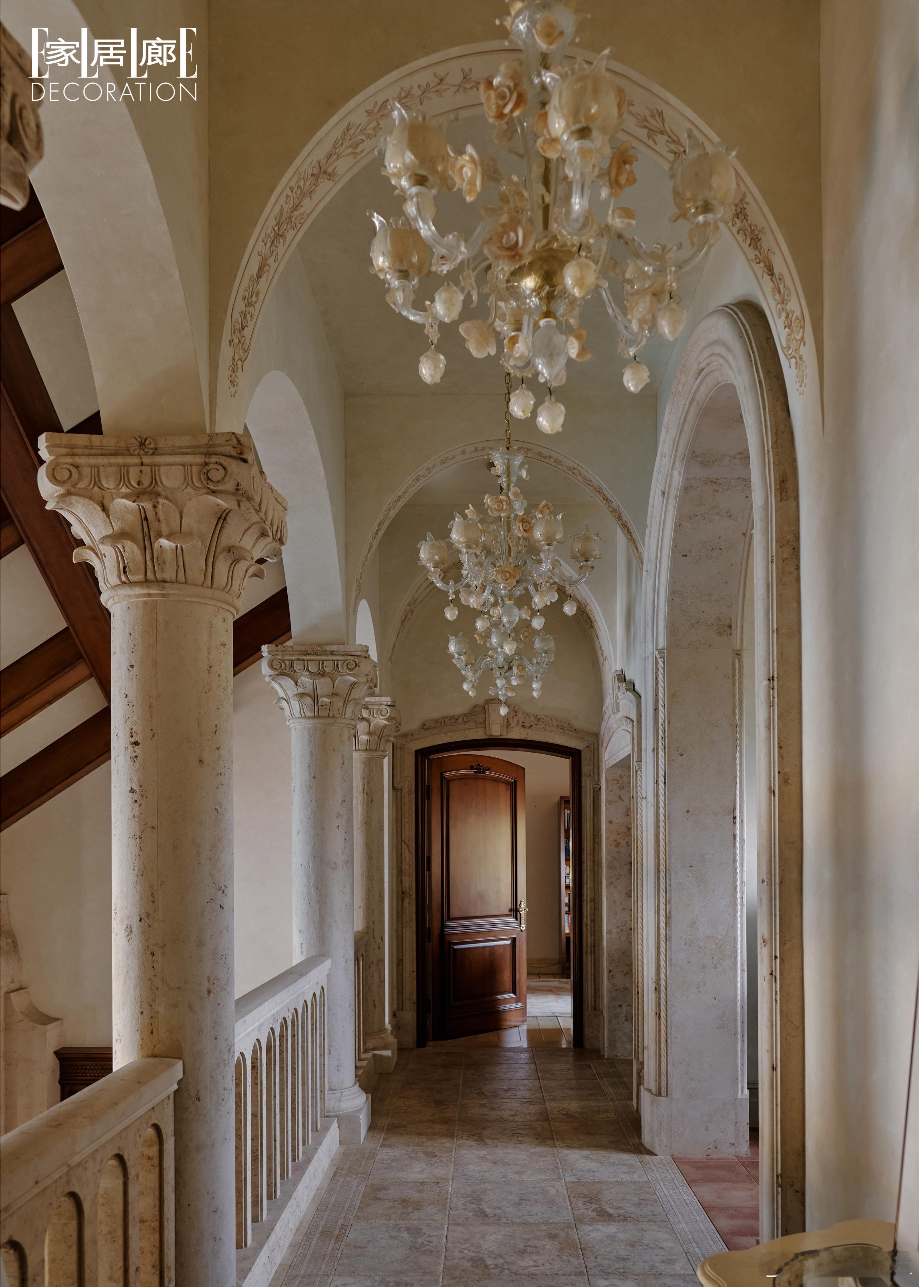 演员范明的家生活剧场里没有台词，只有幸福的真切细节。这波居家大片，让人看到了现实