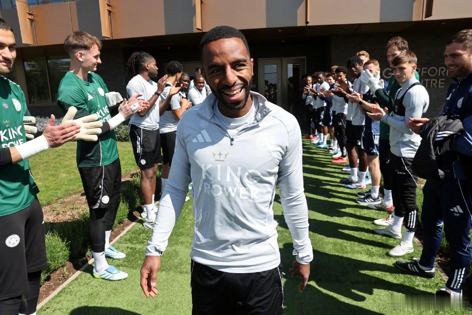 【官方】32岁的莱斯特城队长里卡多-佩雷拉将在夏季离队，他在2018年从波尔图加