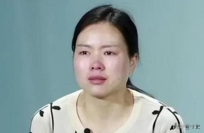 1992年，湖北1对夫妻自杀去世，留下仅5岁的女儿，23年后，女儿竟然不顾全村人