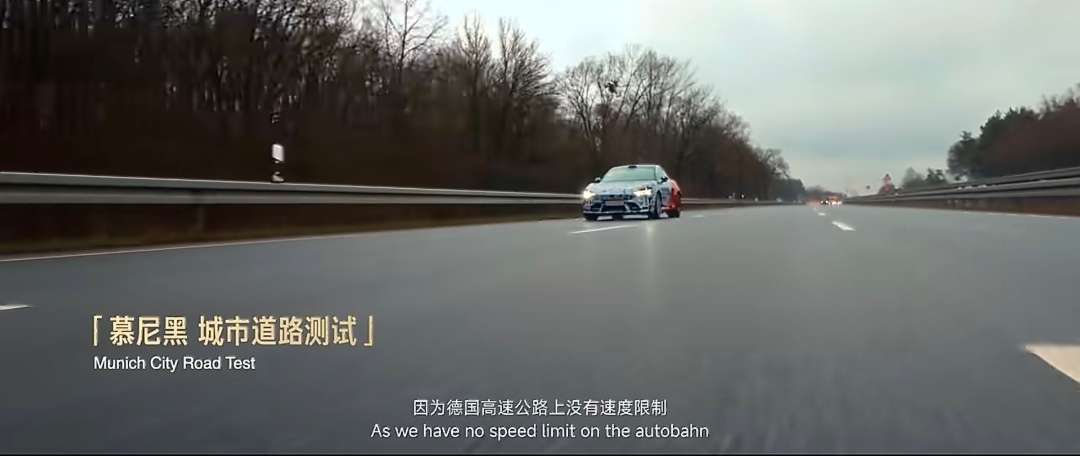 历经纽北赛道超千圈的严苛打磨与调校，只为带来极致的驾驭体验。小米YU7GT搭载蛟