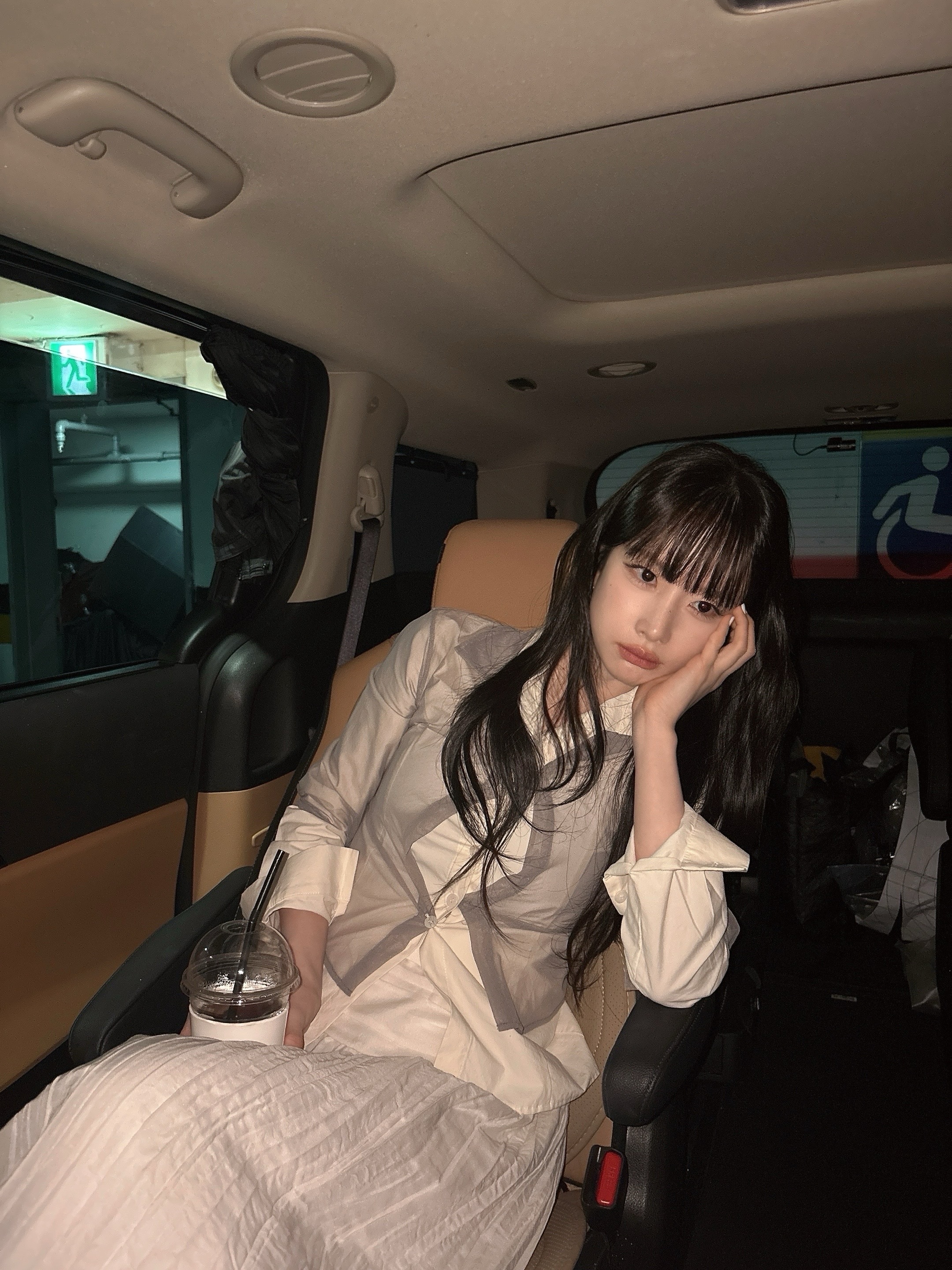 260523 宇宙少女雪娥个人IG更新真的好久没做的头发 