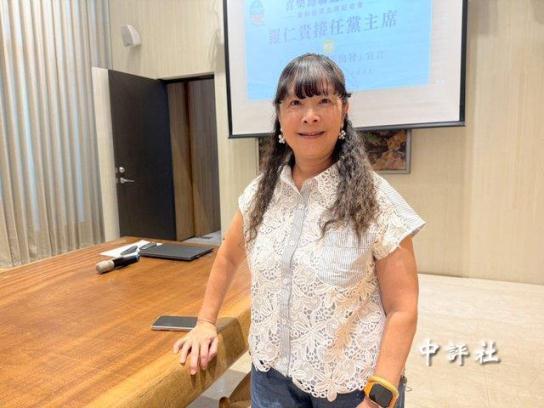 赖清德再搞“抗中保台”，连深绿“独派”都受不了
近日台湾都在关注致癌毒油事件，独