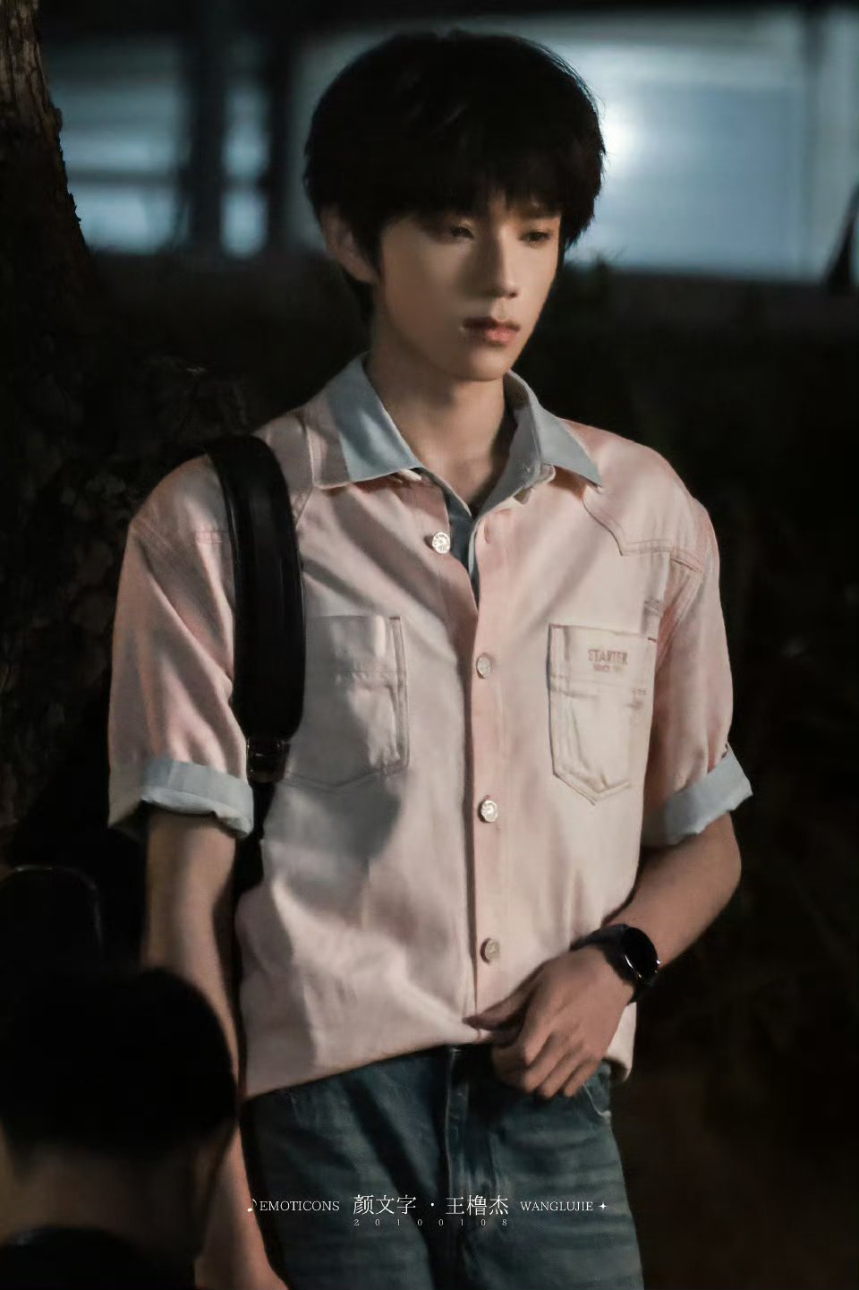 王橹杰《我们的少年时代2》新皮肤这个造型又痞又帅的王橹杰付彬言