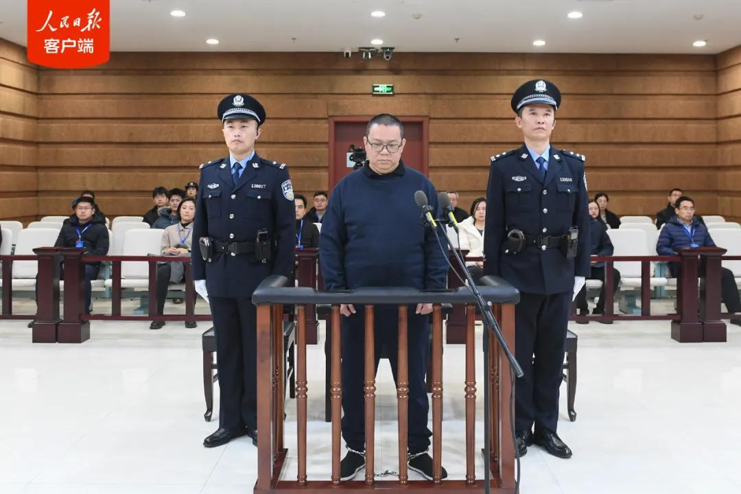 【白天辉单笔受贿高达11.03亿】巨贪白天辉单笔受贿高达11.03亿 6月2日，