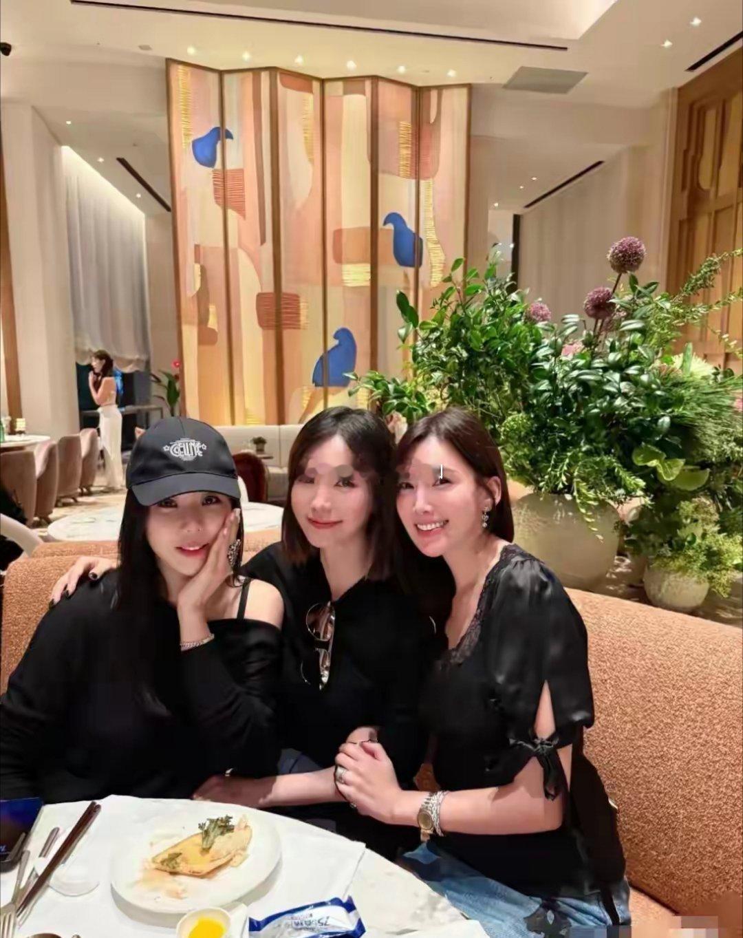 陈若仪晒近照，41岁状态真好，坚持运动健身，自律的人不显老！ ​​​