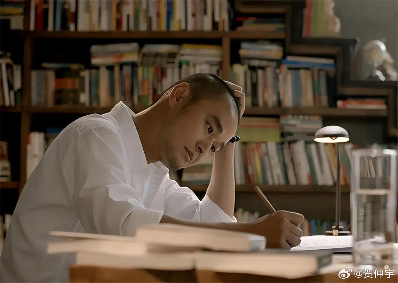 冯唐：晋升紧扣公司战略，意味着三个维度：以战略为基础的业绩，以战略为基础的文化，