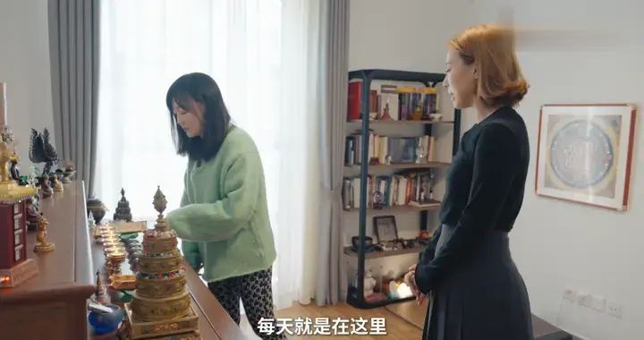 演员薛佳凝回应出家传闻