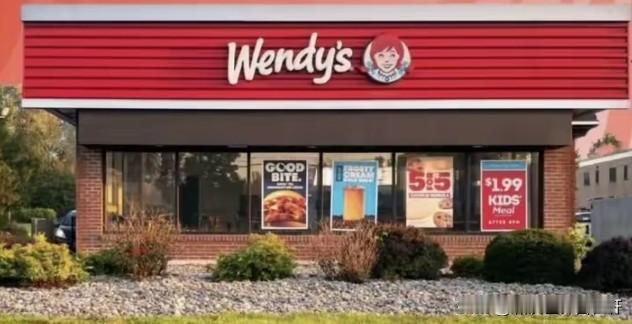 美国连锁快餐品牌Wendy's，
计划未来10年，
在中国开出1000家餐厅。