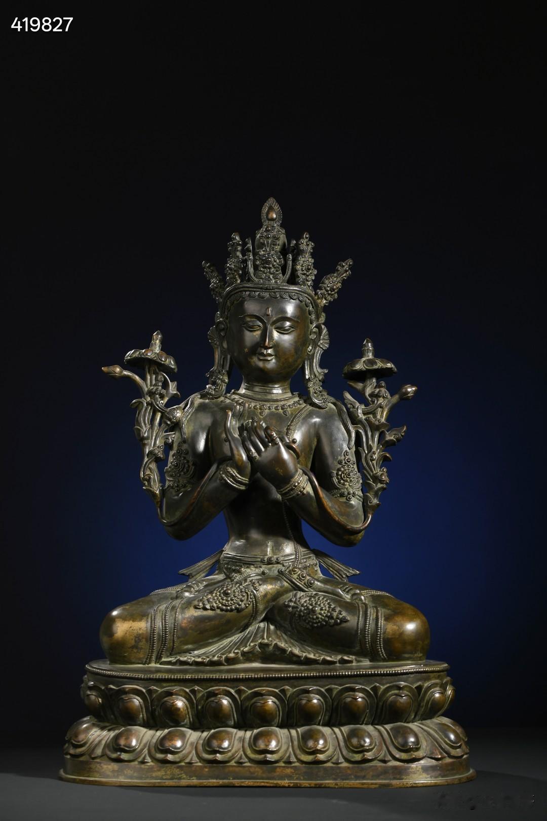 清代 铜制观音造像 品相完整，开脸好，大尺寸
高：55cm