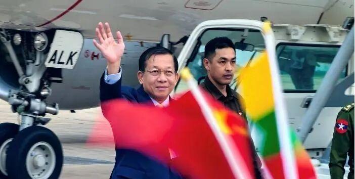 缅甸发现深海大型天然气田，利好中缅油气管道和诸多有关企业！分享：  3万亿方气田